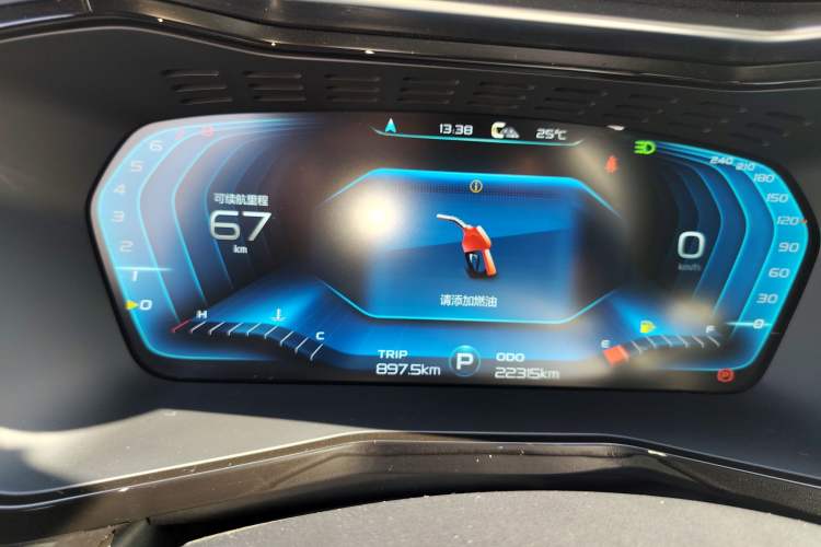 Used Geely Auto Monjaro S 2021 2.0TD DCT Two-Wheel Drive Lightning Edition Instrument Cluster