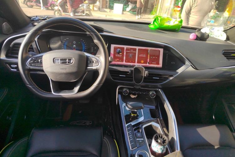 Used Geely Auto Monjaro S 2021 2.0TD DCT Two-Wheel Drive Lightning Edition Interior 2