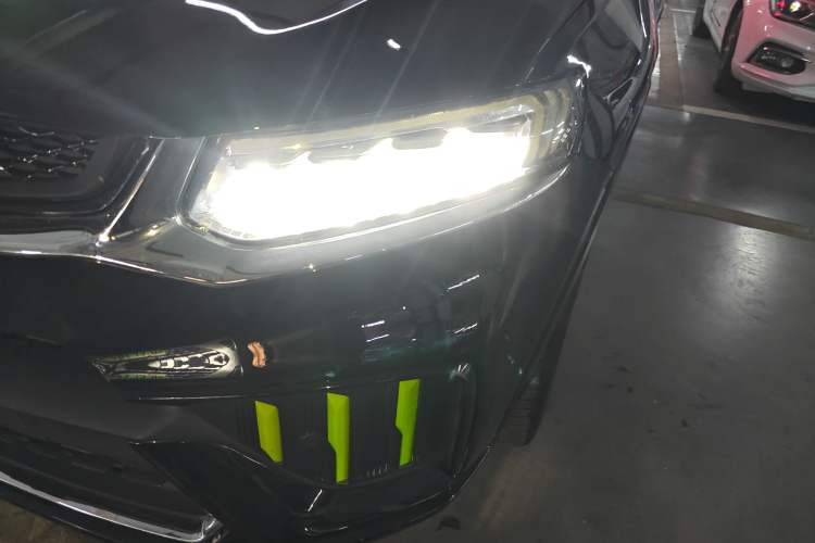 Used Geely Auto Monjaro S 2021 2.0TD DCT Two-Wheel Drive Lightning Edition Left Front Headlight