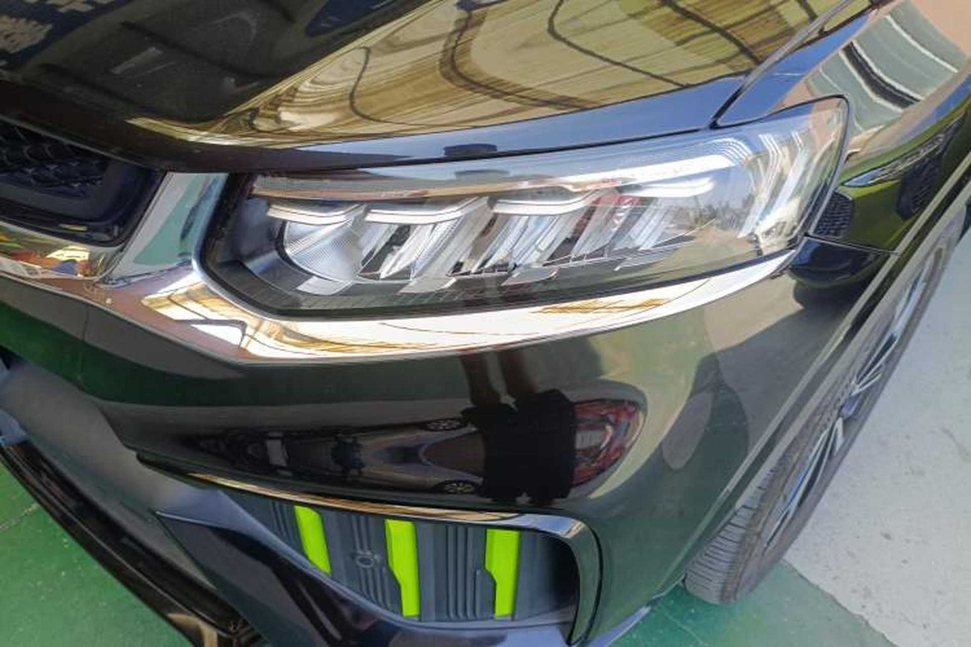 Used Geely Auto Monjaro S 2021 2.0TD Automatic Two-Wheel Drive Lightning Edition Left Front Headlight