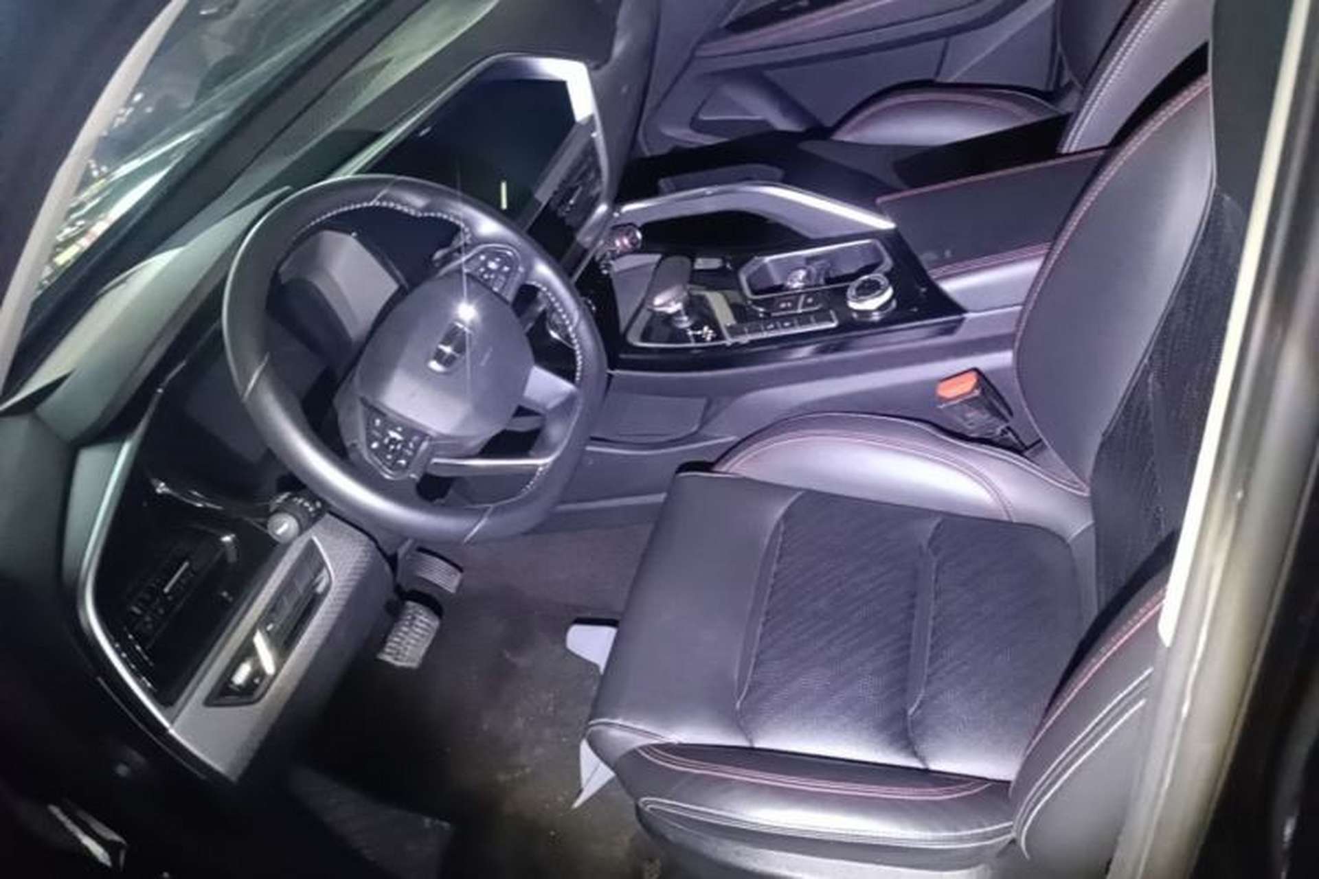 Used Geely Auto Monjaro S 2021 2.0TD DCT Two-Wheel Drive Lightning Edition Left Front Seat