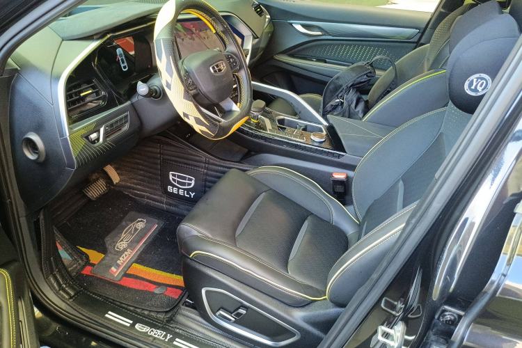 Used Geely Auto Monjaro S 2021 2.0TD Automatic Two-Wheel Drive Lightning Edition Left Front Seat