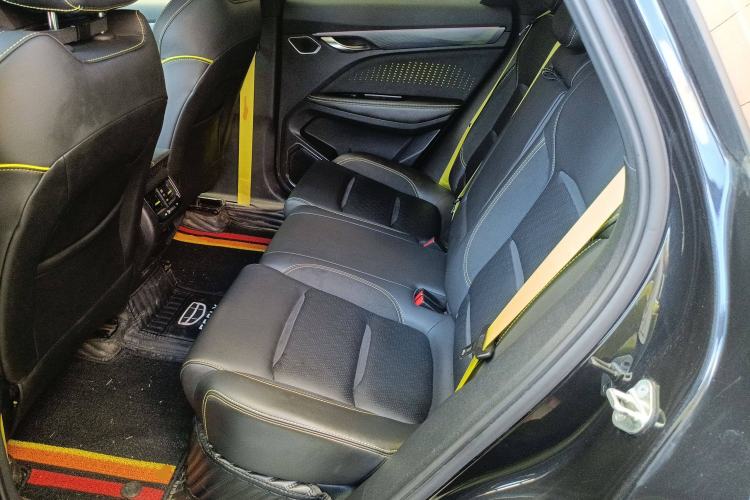 Used Geely Auto Monjaro S 2021 2.0TD Automatic Two-Wheel Drive Lightning Edition Left Rear Seat