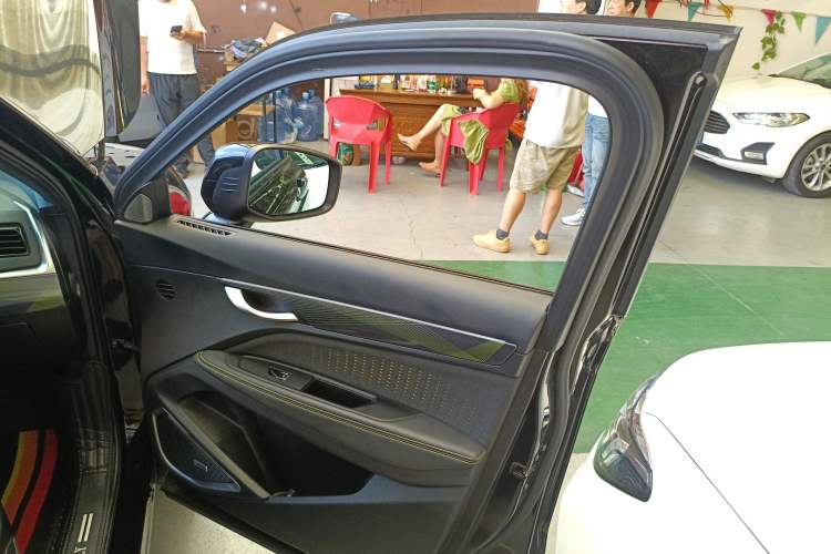 Used Geely Auto Monjaro S 2021 2.0TD Automatic Two-Wheel Drive Lightning Edition Right Front Door Interior