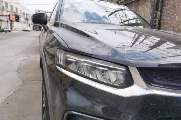 Used Geely Auto Monjaro S 2021 2.0TD DCT Two-Wheel Drive Lightning Edition Right Front Headlight