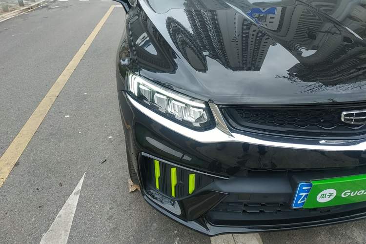 Used Geely Auto Monjaro S 2021 2.0TD Automatic Two-Wheel Drive Lightning Edition Right Front Headlight