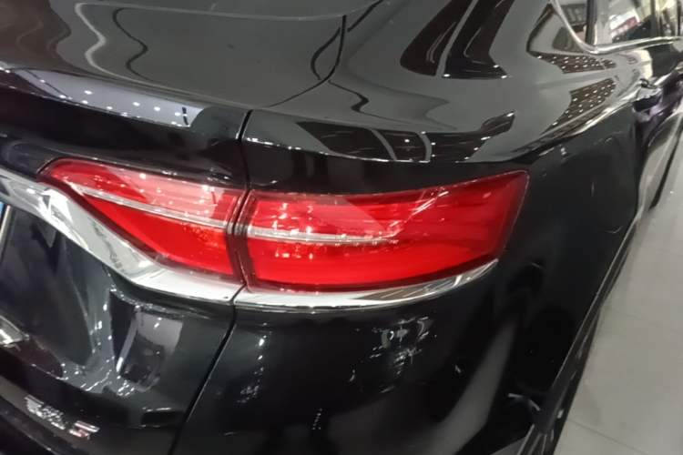 Used Geely Auto Monjaro S 2021 2.0TD DCT Two-Wheel Drive Lightning Edition Right Rear Taillight