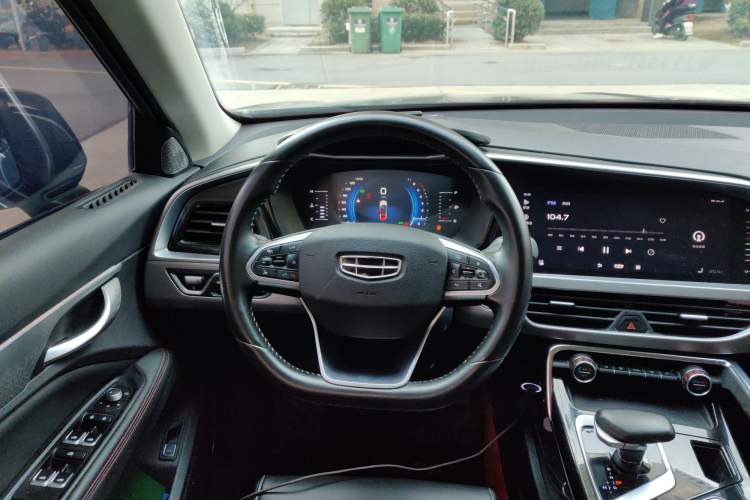 Used Geely Auto Monjaro S 2021 2.0TD DCT Two-Wheel Drive Lightning Edition Steering Wheel