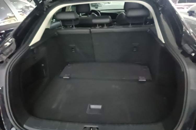Used Geely Auto Monjaro S 2021 2.0TD DCT Two-Wheel Drive Lightning Edition Trunk