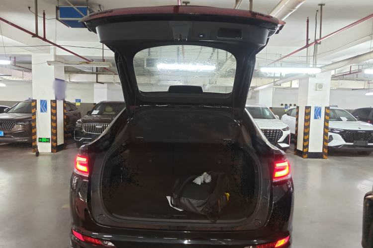 Used Geely Auto Monjaro S 2021 2.0TD DCT Two-Wheel Drive Lightning Edition Trunk