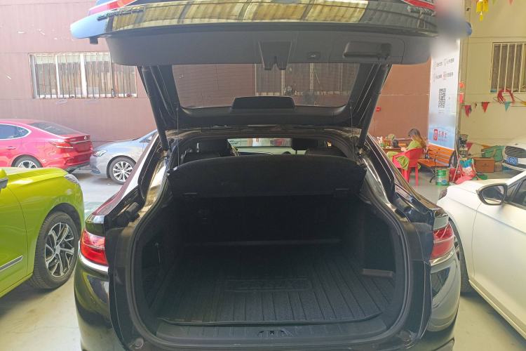 Used Geely Auto Monjaro S 2021 2.0TD Automatic Two-Wheel Drive Lightning Edition Trunk