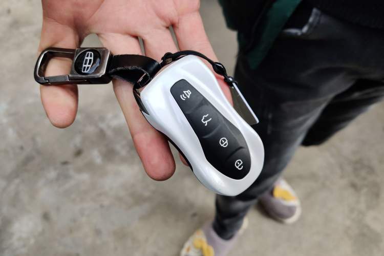 Used Geely Auto Monjaro S 2021 2.0TD DCT Two-Wheel Drive Lightning Edition Vehicle Key