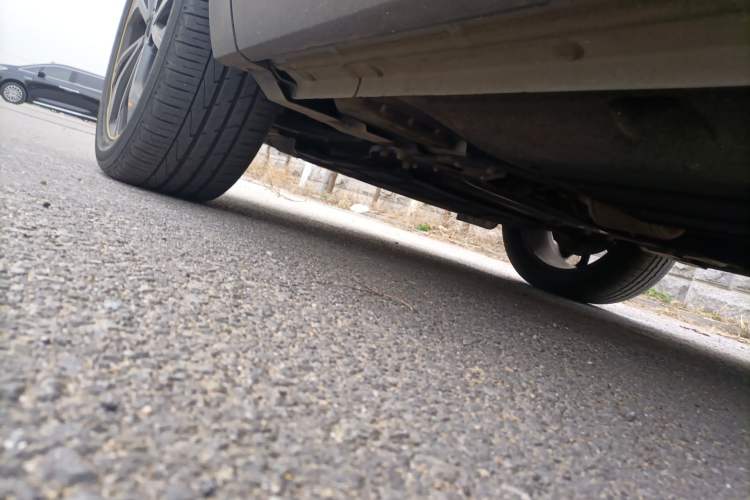 Used Geely Auto Monjaro S 2021 2.0TD DCT Two-Wheel Drive Lightning Edition Chassis Front Left
