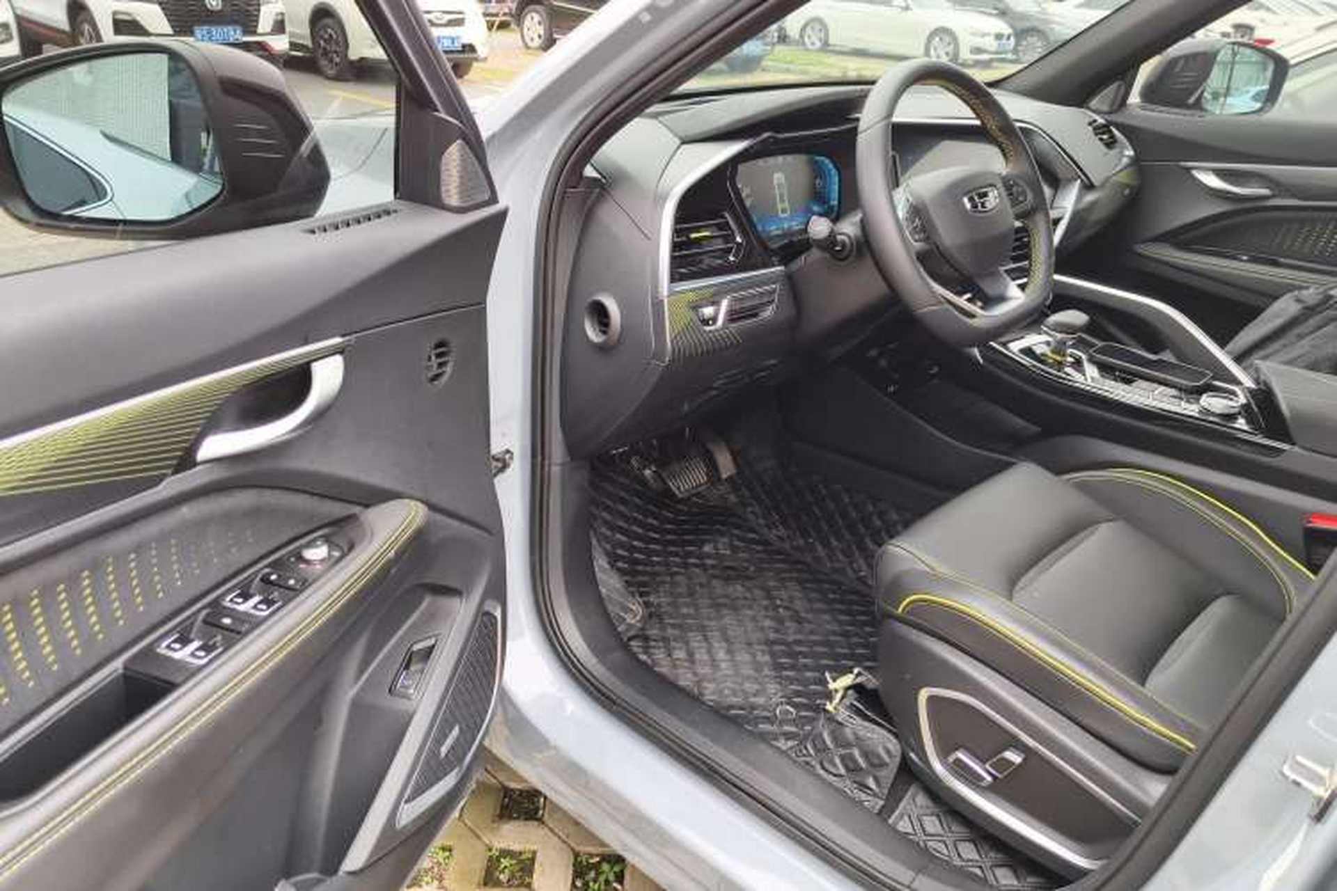 Used Geely Auto Monjaro S 2021 2.0TD Automatic Two-Wheel Drive Lightning Edition Driver Seat