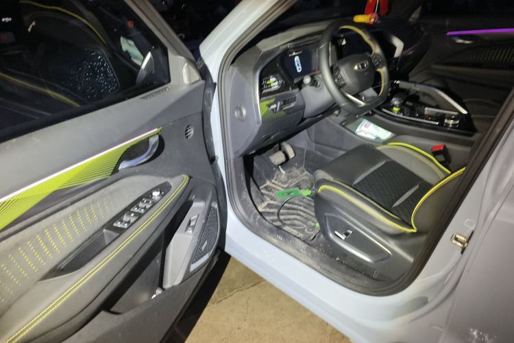 Used Geely Auto Monjaro S 2021 2.0TD Automatic Two-Wheel Drive Lightning Edition Driver Seat
