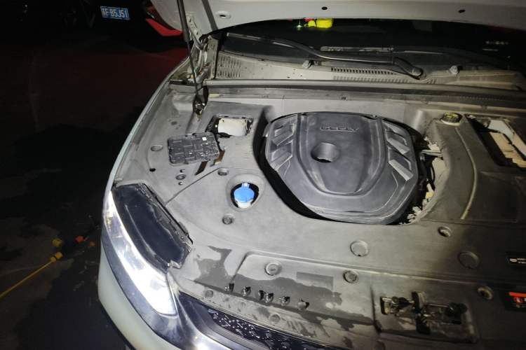 Used Geely Auto Monjaro S 2021 2.0TD Automatic Two-Wheel Drive Lightning Edition Engine Bay Right