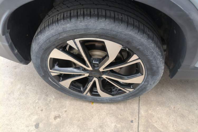 Used Geely Auto Monjaro S 2021 2.0TD DCT Two-Wheel Drive Lightning Edition Exterior 8