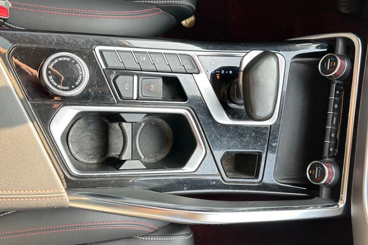 Used Geely Auto Monjaro S 2021 2.0TD DCT Two-Wheel Drive Lightning Edition Interior 10