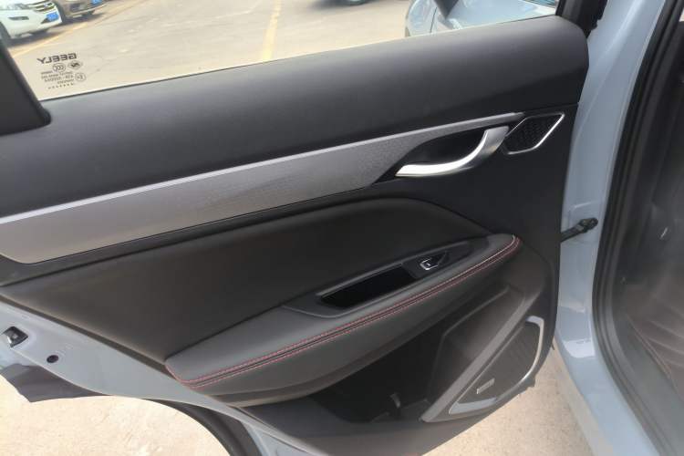 Used Geely Auto Monjaro S 2021 2.0TD DCT Two-Wheel Drive Lightning Edition Interior 8
