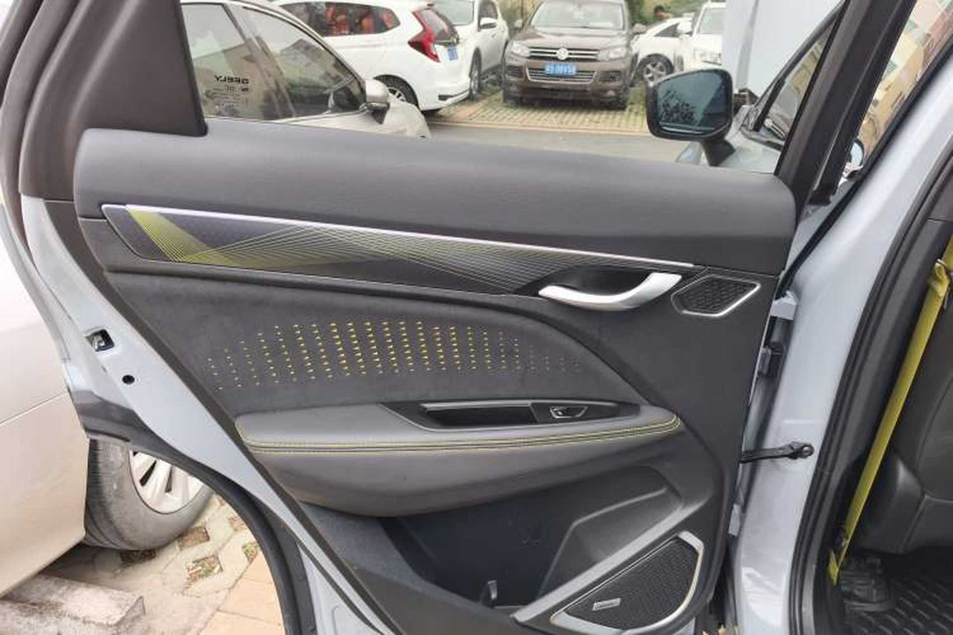 Used Geely Auto Monjaro S 2021 2.0TD Automatic Two-Wheel Drive Lightning Edition Left Rear Door Interior