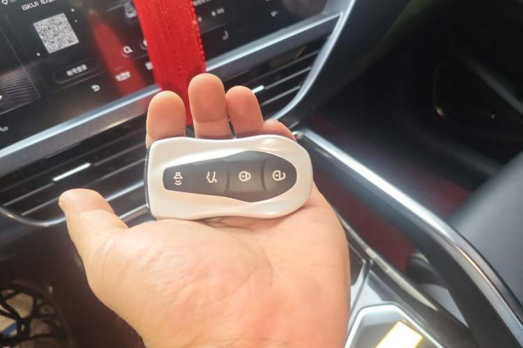 Used Geely Auto Monjaro S 2021 2.0TD Automatic All-Wheel-Drive Phantom Edition Vehicle Key
