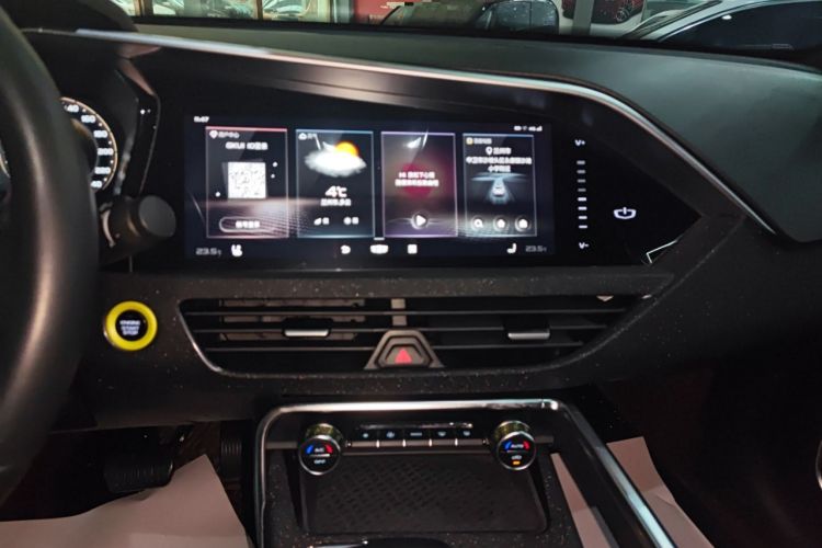 Used Geely Auto Monjaro S 2021 2.0TD Automatic Two-Wheel Drive Lightning Edition Audio And AC Panel