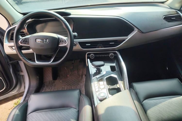 Used Geely Auto Monjaro S 2021 2.0TD DCT Two-Wheel Drive Lightning Edition Center Console