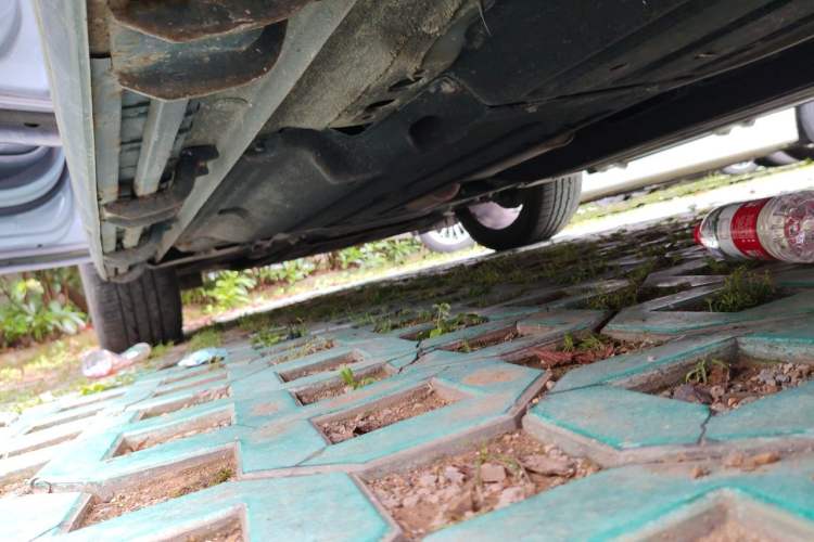 Used Geely Auto Monjaro S 2021 2.0TD DCT Two-Wheel Drive Lightning Edition Chassis Rear Left