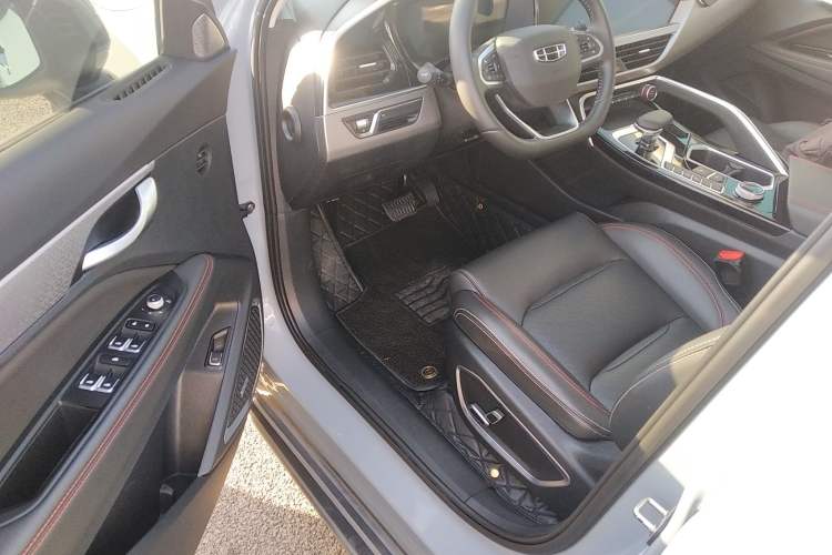 Used Geely Auto Monjaro S 2021 2.0TD DCT Two-Wheel Drive Lightning Edition Driver Seat