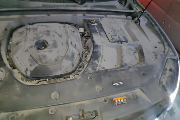 Used Geely Auto Monjaro S 2021 2.0TD Automatic Two-Wheel Drive Lightning Edition Engine Bay Left