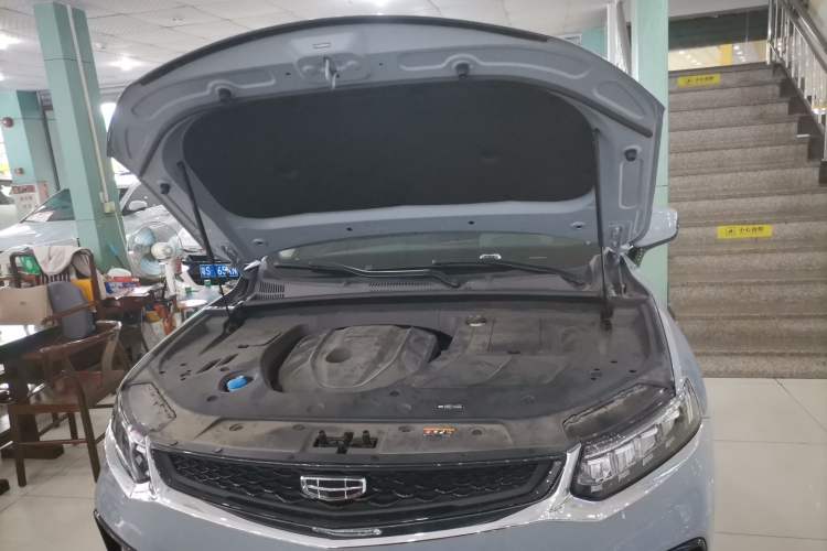 Used Geely Auto Monjaro S 2021 2.0TD DCT Two-Wheel Drive Lightning Edition Engine Bay