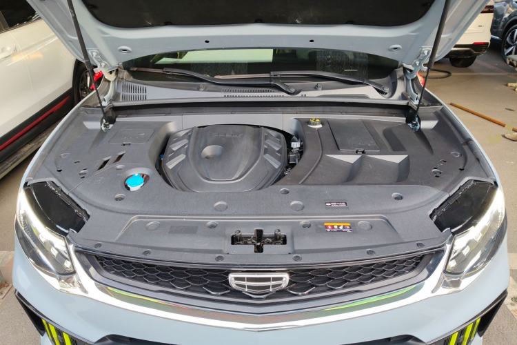 Used Geely Auto Monjaro S 2021 2.0TD DCT Two-Wheel Drive Lightning Edition Engine Bay