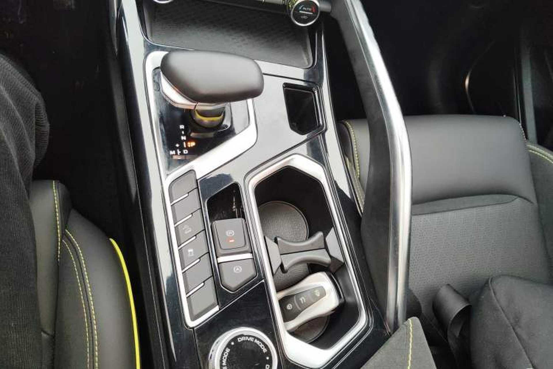 Used Geely Auto Monjaro S 2021 2.0TD Automatic Two-Wheel Drive Lightning Edition Gear Lever