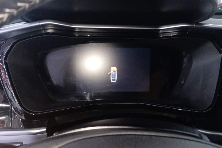 Used Geely Auto Monjaro S 2021 2.0TD DCT Two-Wheel Drive Lightning Edition Instrument Cluster