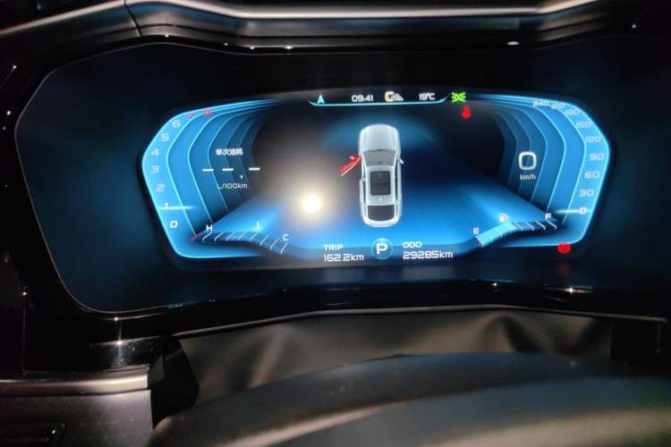 Used Geely Auto Monjaro S 2021 2.0TD Automatic Two-Wheel Drive Lightning Edition Instrument Cluster