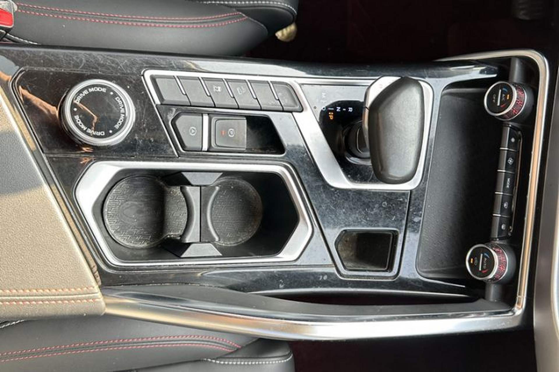Used Geely Auto Monjaro S 2021 2.0TD DCT Two-Wheel Drive Lightning Edition Interior 1