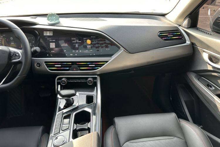 Used Geely Auto Monjaro S 2021 2.0TD DCT Two-Wheel Drive Lightning Edition Interior 10