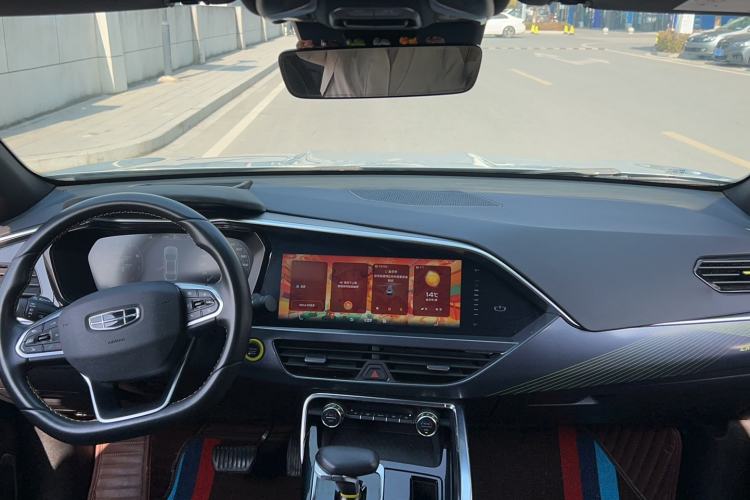Used Geely Auto Monjaro S 2021 2.0TD Automatic Two-Wheel Drive Lightning Edition Interior 3