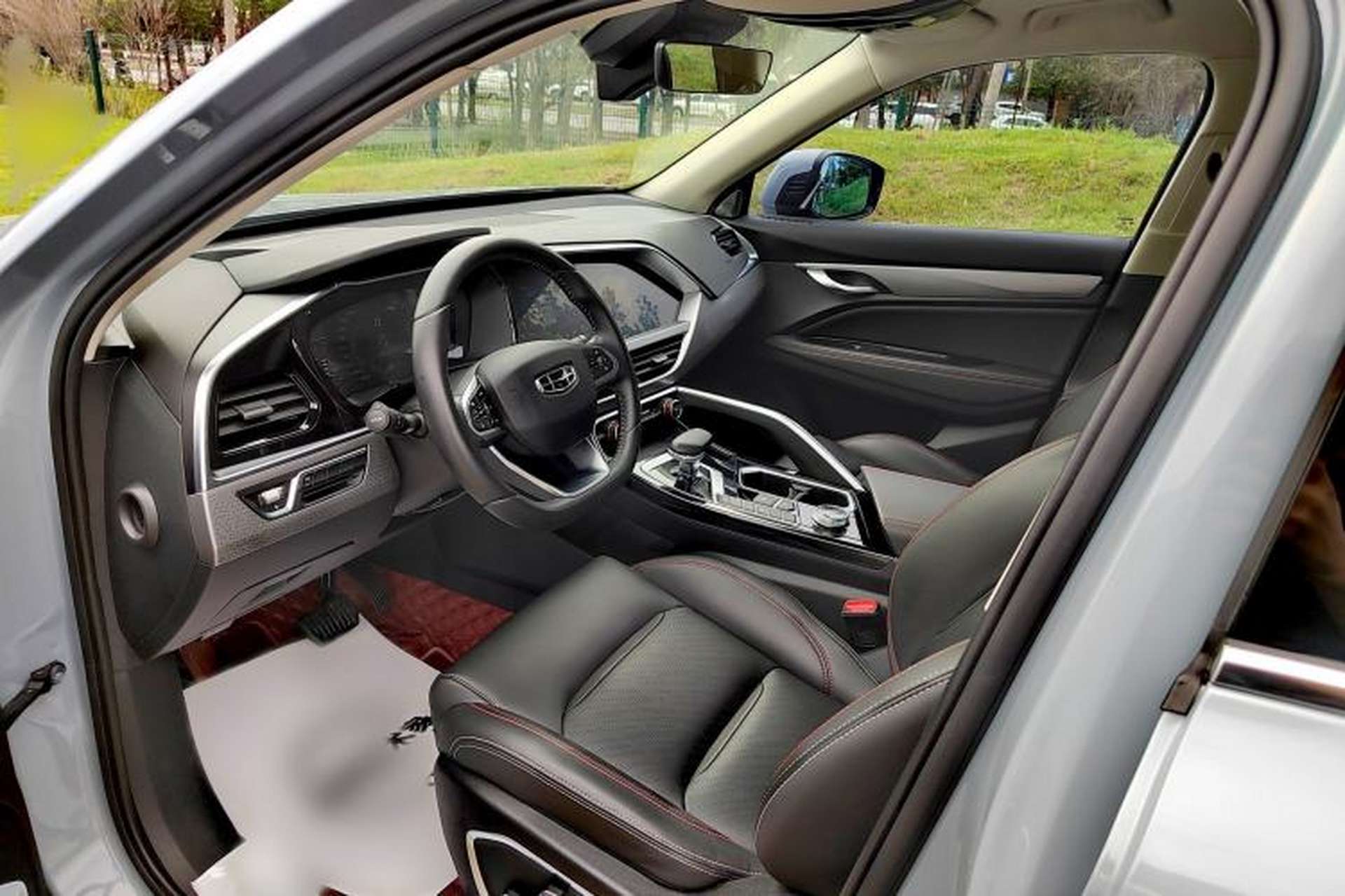 Used Geely Auto Monjaro S 2021 2.0TD DCT Two-Wheel Drive Lightning Edition Interior 7