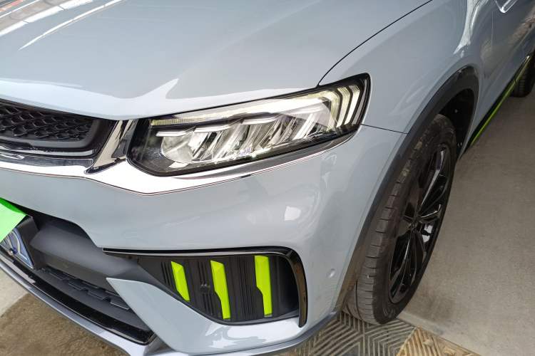 Used Geely Auto Monjaro S 2021 2.0TD Automatic All-Wheel-Drive Phantom Edition Left Front Headlight