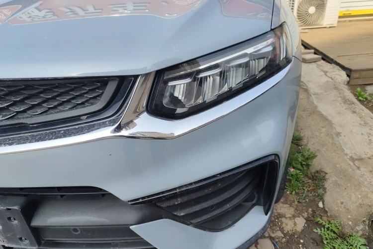 Used Geely Auto Monjaro S 2021 2.0TD DCT Two-Wheel Drive Lightning Edition Left Front Headlight