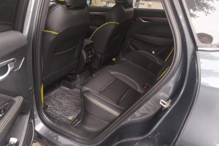 Used Geely Auto Monjaro S 2021 2.0TD DCT Two-Wheel Drive Lightning Edition Left Rear Seat