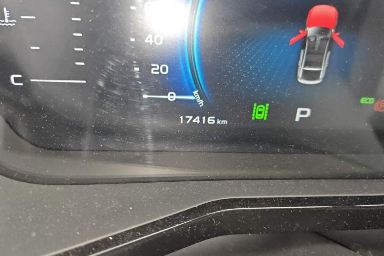 Used Geely Auto Monjaro S 2021 2.0TD DCT Two-Wheel Drive Lightning Edition Odometer Close Up