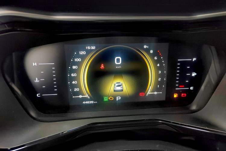 Used Geely Auto Monjaro S 2021 2.0TD DCT Two-Wheel Drive Lightning Edition Odometer Close Up