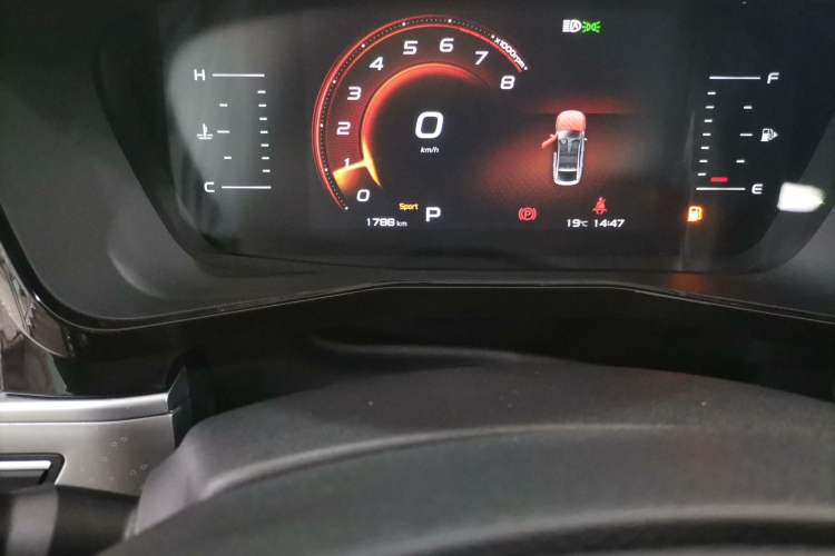 Used Geely Auto Monjaro S 2021 2.0TD DCT Two-Wheel Drive Lightning Edition Odometer Close Up