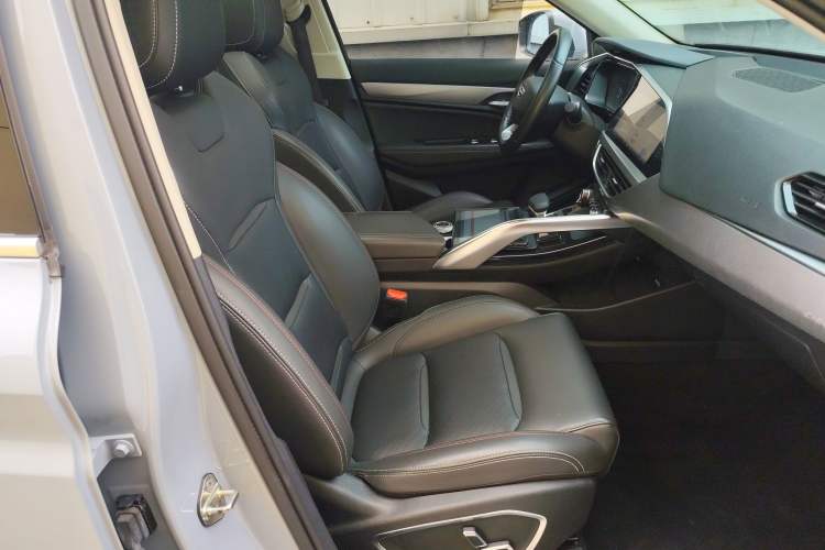 Used Geely Auto Monjaro S 2021 2.0TD DCT Two-Wheel Drive Lightning Edition Right Front Seat