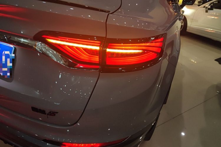 Used Geely Auto Monjaro S 2021 2.0TD Automatic Two-Wheel Drive Lightning Edition Right Rear Taillight