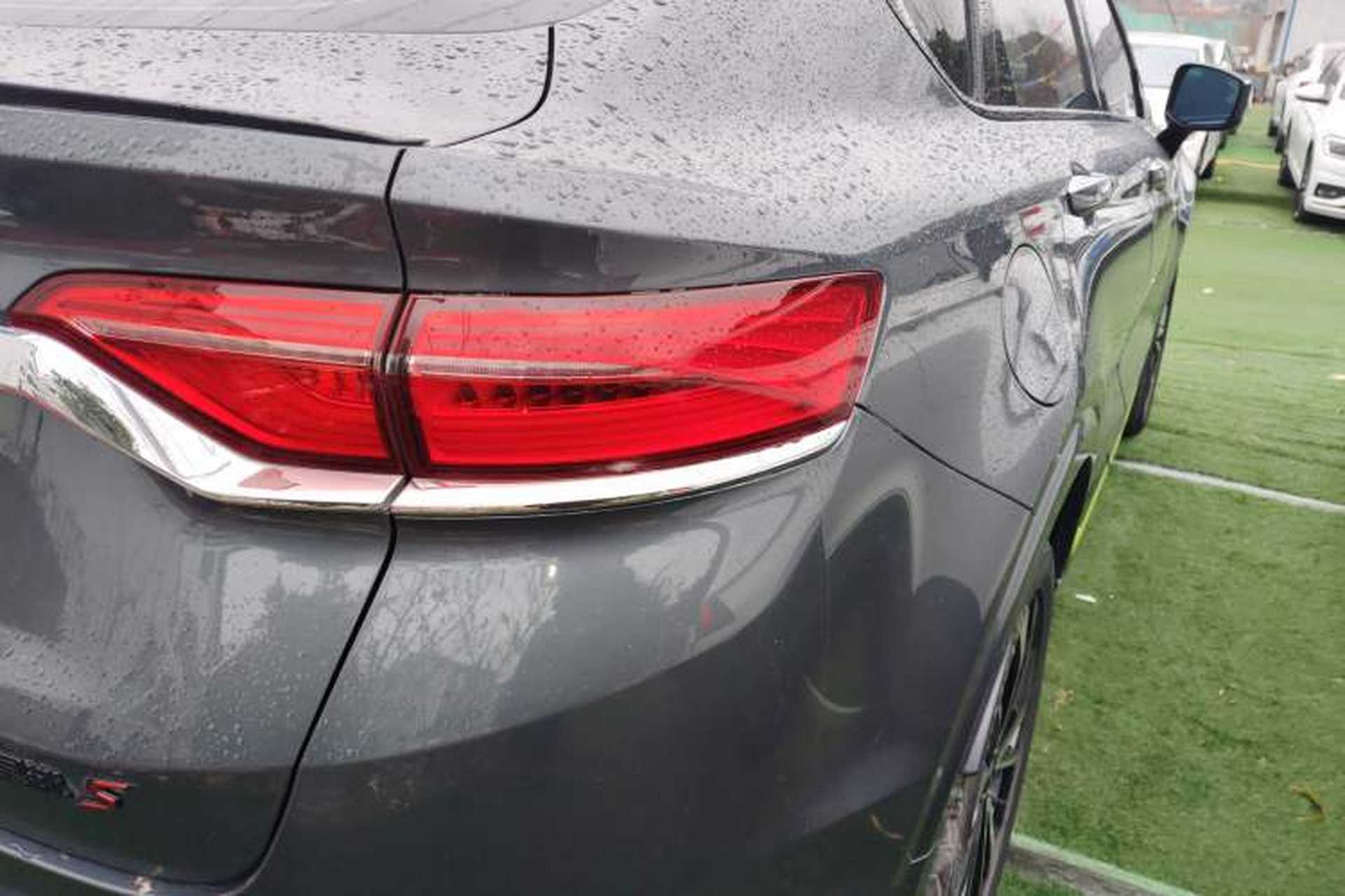 Used Geely Auto Monjaro S 2021 2.0TD Automatic Two-Wheel Drive Lightning Edition Right Rear Taillight