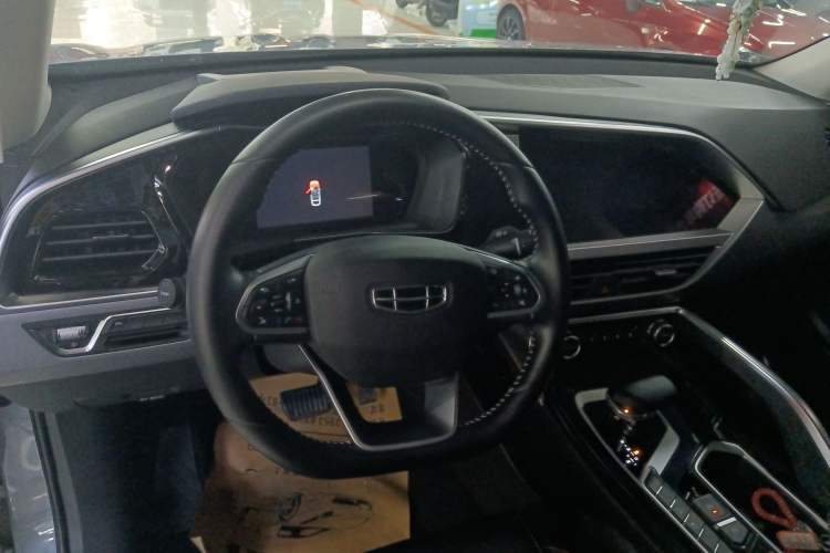 Used Geely Auto Monjaro S 2021 2.0TD DCT Two-Wheel Drive Lightning Edition Steering Wheel