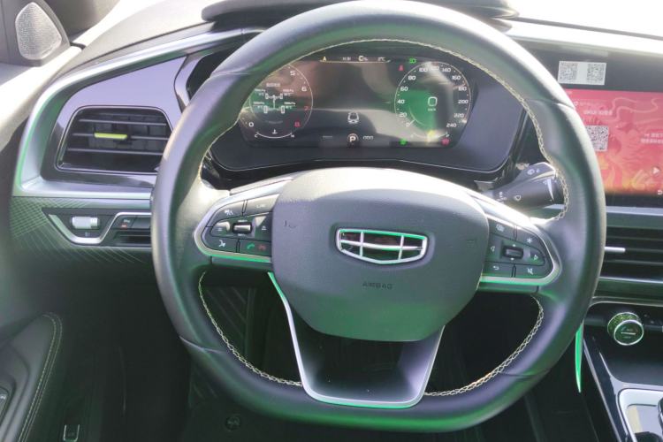 Used Geely Auto Monjaro S 2021 2.0TD Automatic Two-Wheel Drive Lightning Edition Steering Wheel